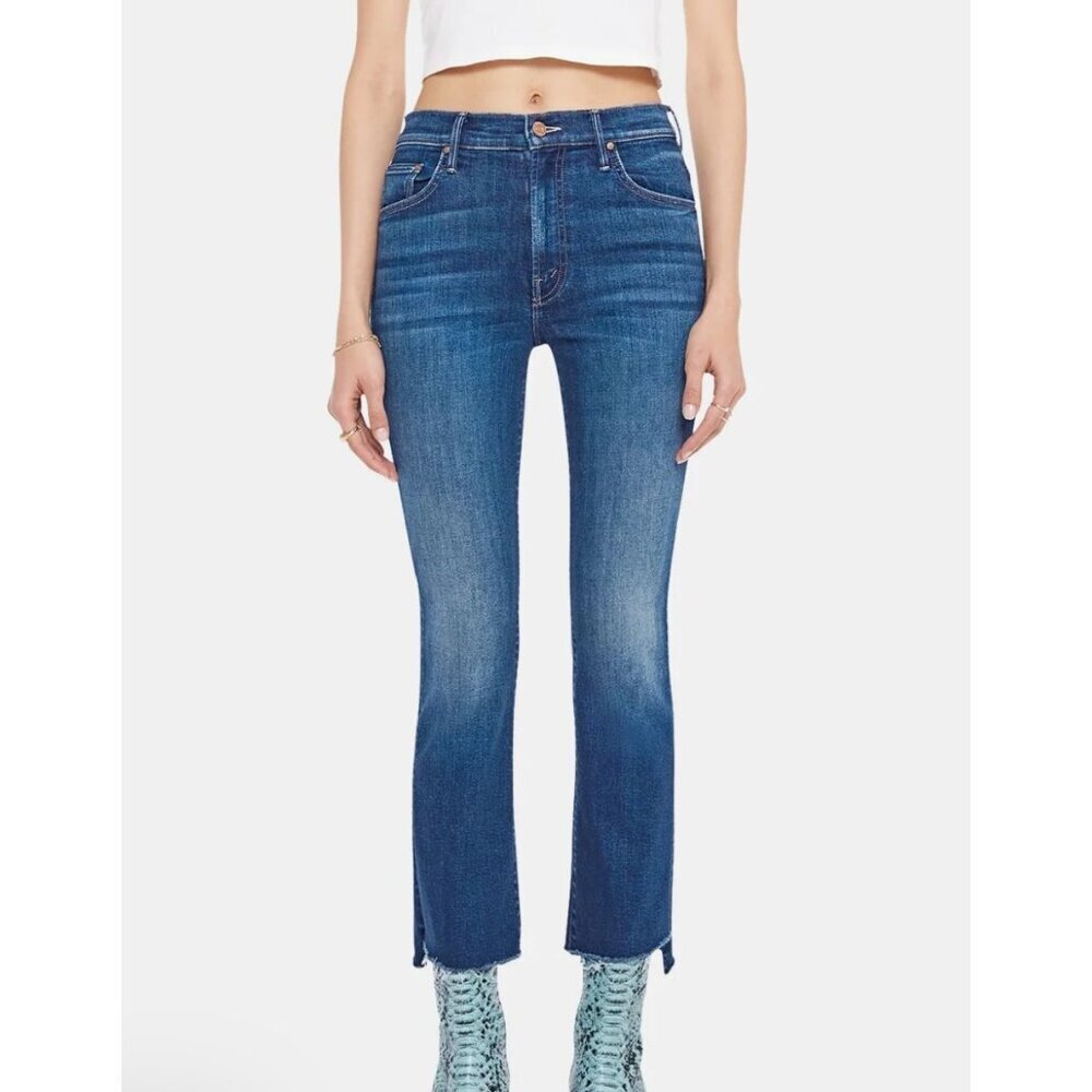 Mother The Insider Crop Step Fray in Sweet and Sassy Medium Wash Size 32